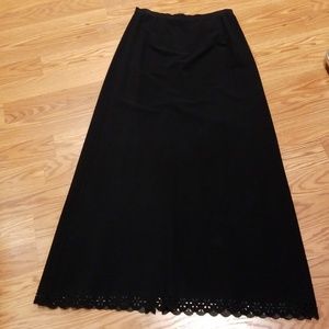 Scalloped Hem Maxi Skirt by View